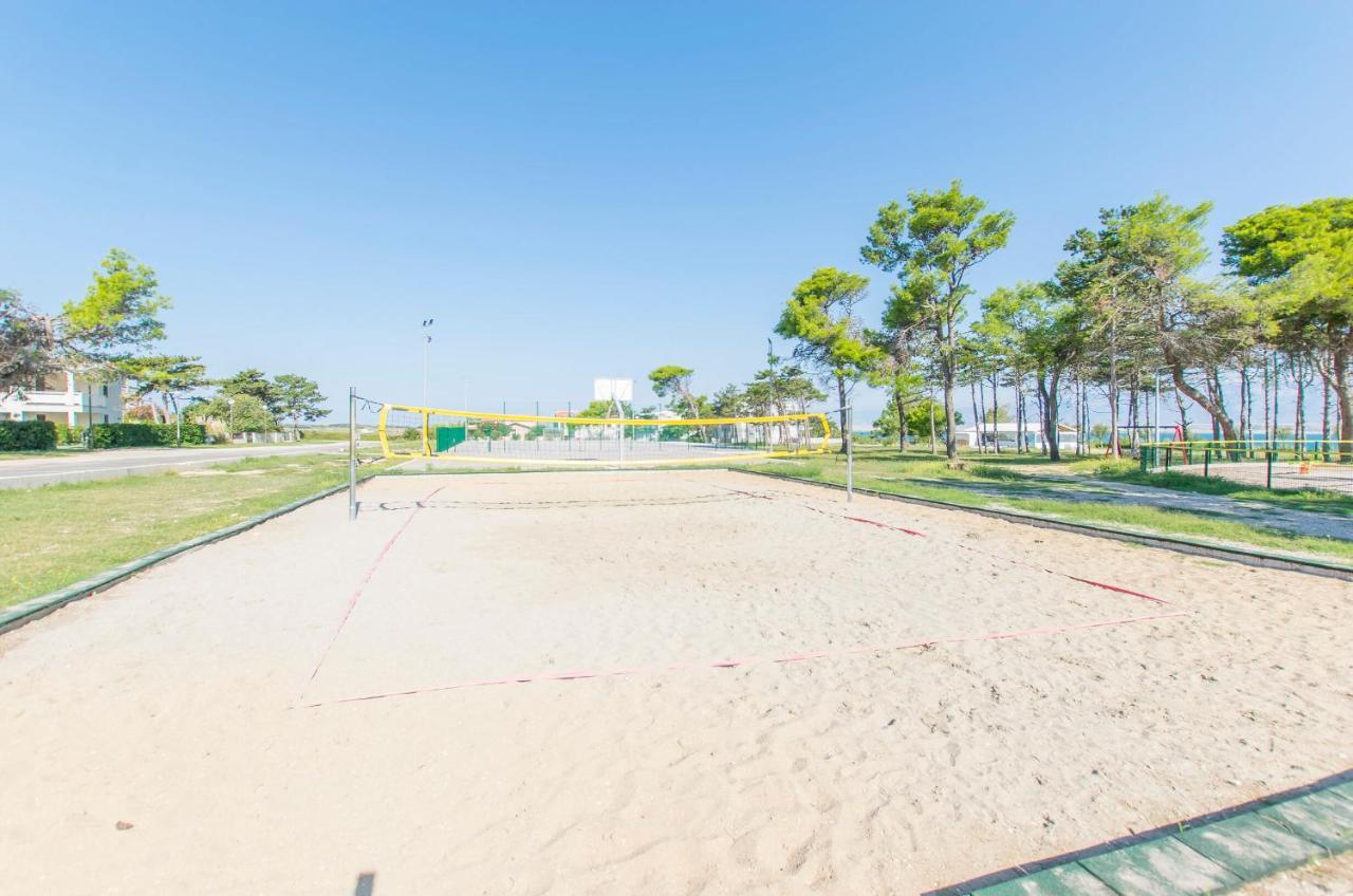 Apartments Mira Privlaka  Dış mekan fotoğraf