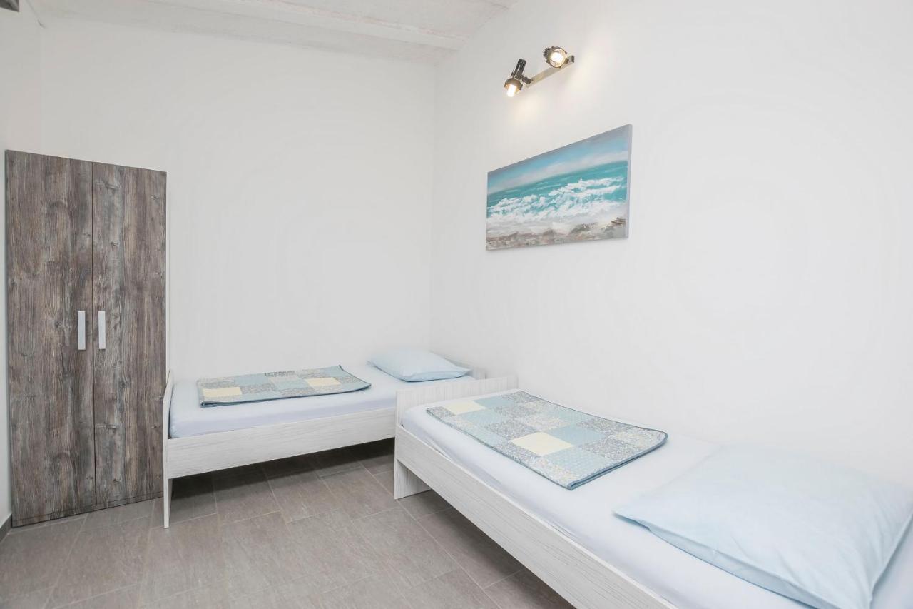Apartments Mira Privlaka  Dış mekan fotoğraf