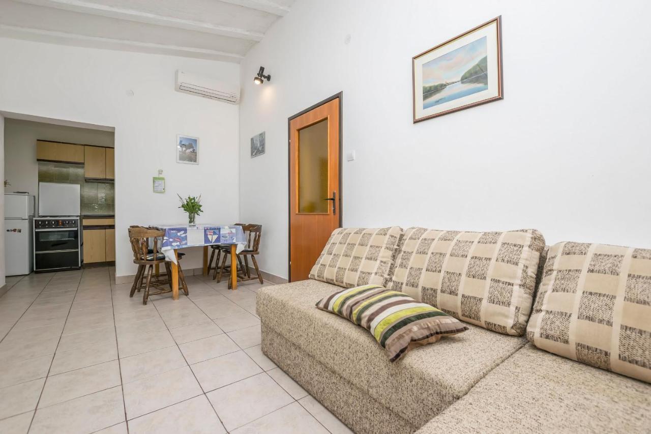 Apartments Mira Privlaka  Dış mekan fotoğraf